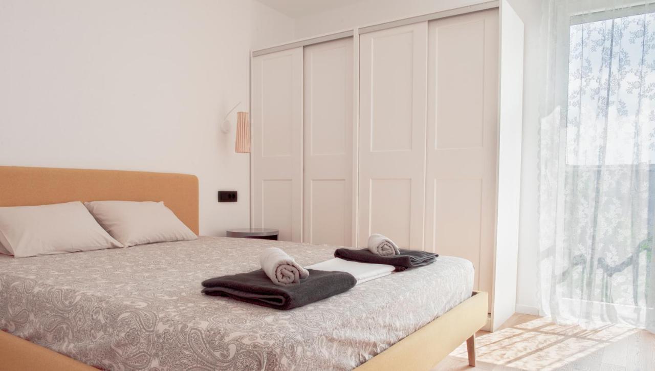 Apartment Vito Omiš Exteriör bild